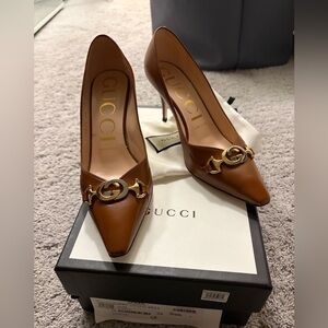 Gucci Tan Leather GG Horsebit Pointed-Toe Pumps